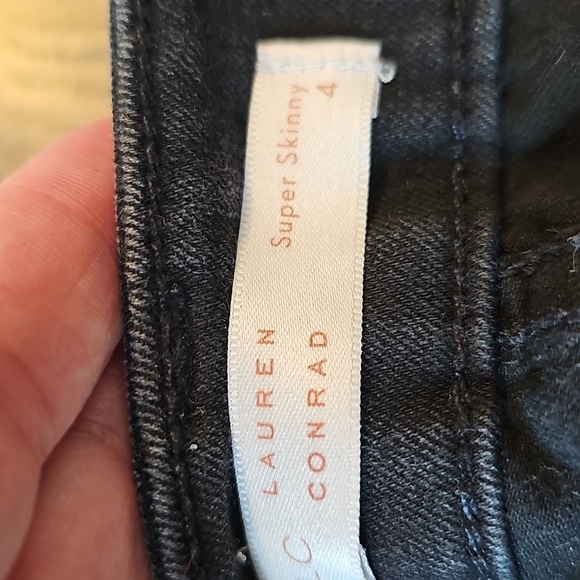 LC Lauren Conrad Women's Midnight Black Skinny Jeans - Picture 2 of 6